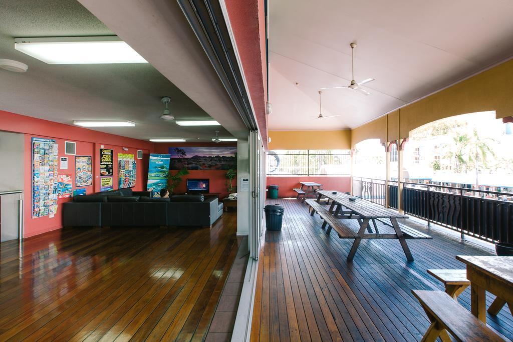 Global Backpackers Cairns Central Dış mekan fotoğraf