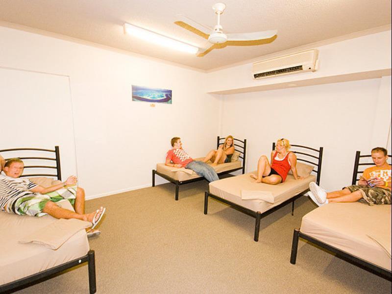 Global Backpackers Cairns Central Dış mekan fotoğraf